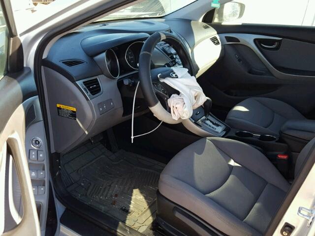 KMHDH4AE3DU708233 - 2013 HYUNDAI ELANTRA GL SILVER photo 9