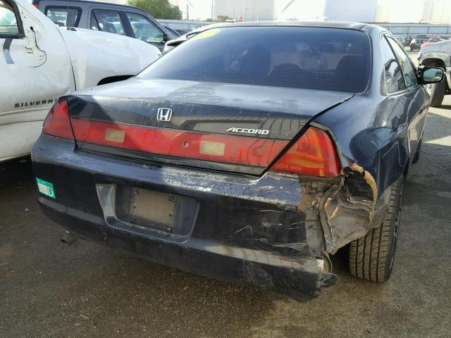 1HGCG2256YA013212 - 2000 HONDA ACCORD EX BLACK photo 4