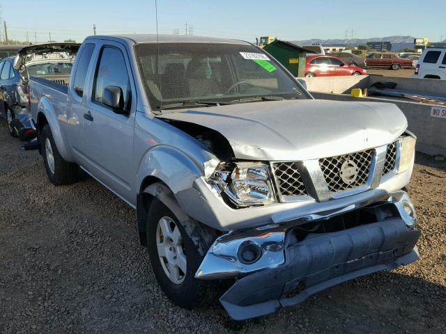 1N6AD06UX6C412806 - 2006 NISSAN FRONTIER K SILVER photo 1