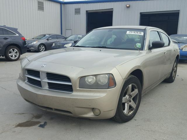 2B3KA33GX8H232212 - 2008 DODGE CHARGER SX TAN photo 2