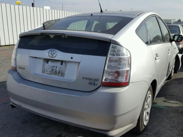 JTDKB20U787702238 - 2008 TOYOTA PRIUS SILVER photo 4