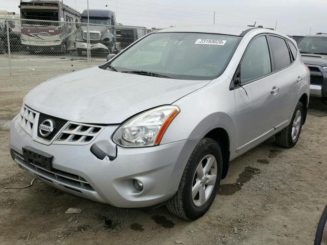 JN8AS5MT6CW301152 - 2012 NISSAN ROGUE S SILVER photo 2