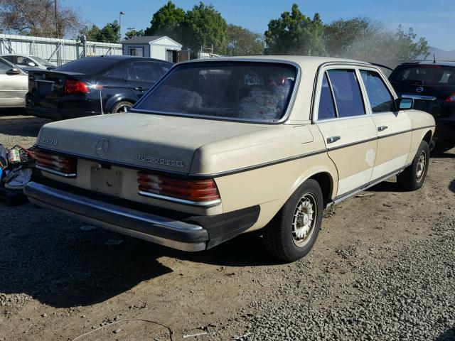 WDBAB33AXDB032175 - 1983 MERCEDES-BENZ 300 DT TAN photo 4