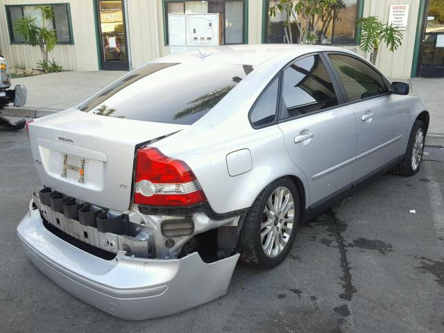 YV1MS682142021643 - 2004 VOLVO S40 T5 SILVER photo 4