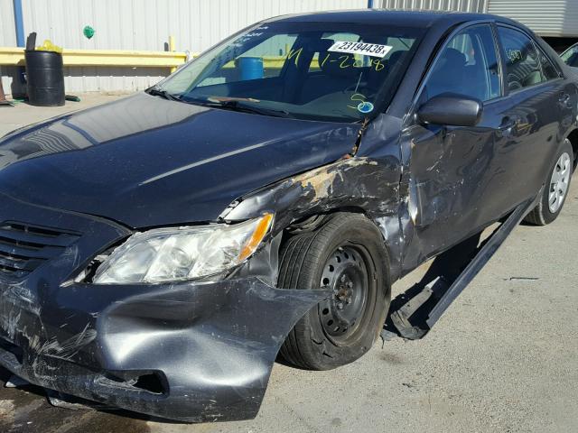 4T1BE46K69U392221 - 2009 TOYOTA CAMRY BASE GRAY photo 9