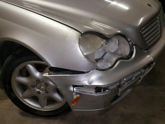 WDBRF81J83F423694 - 2003 MERCEDES-BENZ C 240 4MAT SILVER photo 9