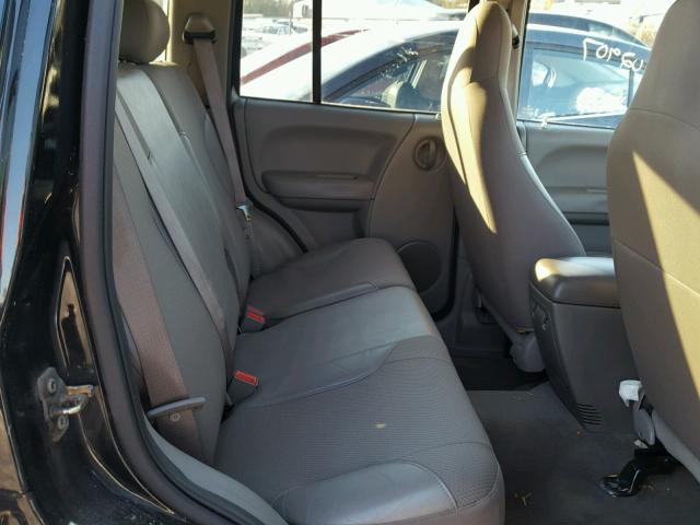 1J4GL38KX4W247939 - 2004 JEEP LIBERTY RE BLACK photo 6