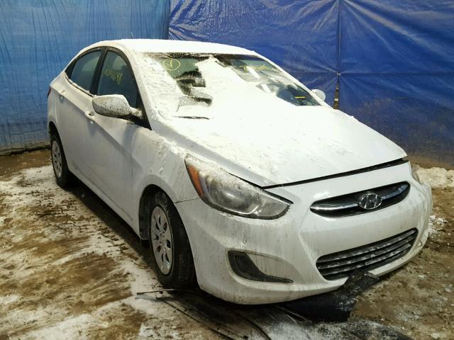 KMHCT4AEXGU116391 - 2016 HYUNDAI ACCENT SE WHITE photo 1