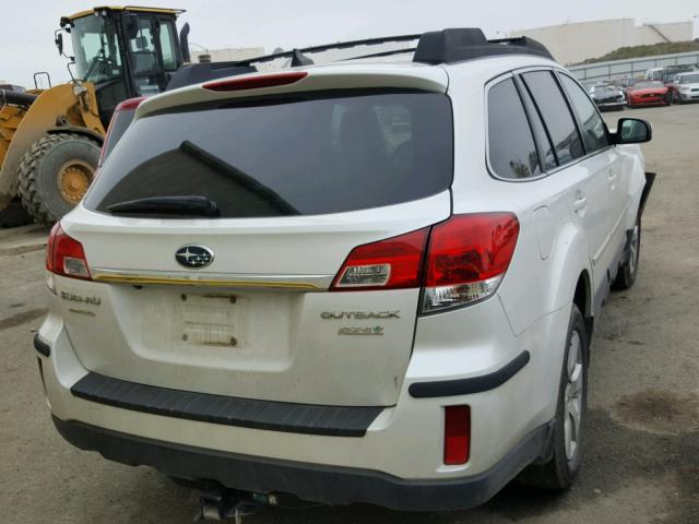 4S4BRBKC3B3336580 - 2011 SUBARU OUTBACK 2. WHITE photo 4