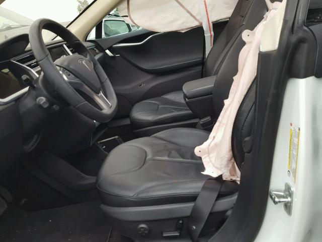 5YJSA1CN9DFP07091 - 2013 TESLA MODEL S Սպիտակ լուսանկար 5
