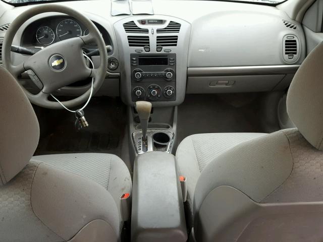 1G1ZS58F08F131390 - 2008 CHEVROLET MALIBU LS SILVER photo 9