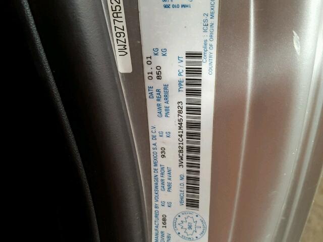 3VWCB21C41M457823 - 2001 VOLKSWAGEN NEW BEETLE 银色 照片 10