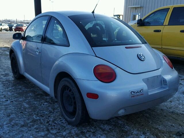 3VWCB21C41M457823 - 2001 VOLKSWAGEN NEW BEETLE SILVER photo 3