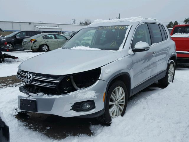 WVGAV3AX6DW081118 - 2013 VOLKSWAGEN TIGUAN S SILVER photo 2