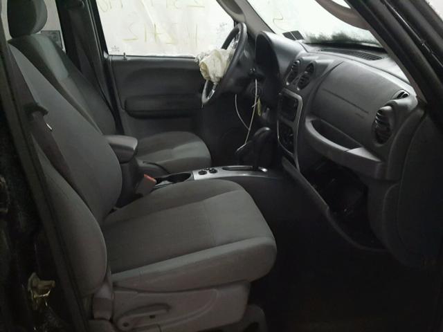 1J4GL58K15W548029 - 2005 JEEP LIBERTY LI BLACK photo 5