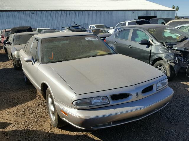 1G3HY52K9T4831405 - 1996 OLDSMOBILE LSS SILVER photo 1