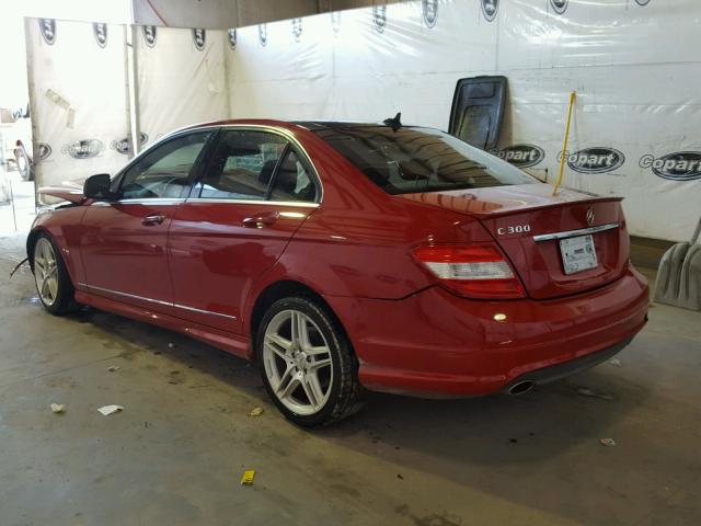 WDDGF54X88R025176 - 2008 MERCEDES-BENZ C 300 RED photo 3