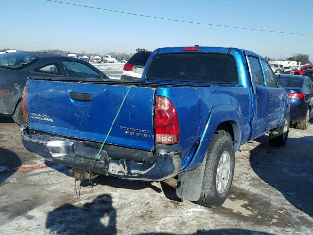 3TMKU4HN2BM029228 - 2011 TOYOTA TACOMA DOU BLUE photo 4