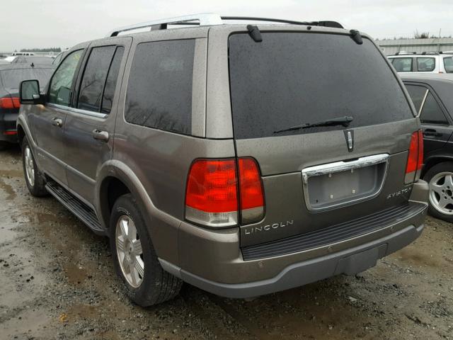 5LMEU78H83ZJ01986 - 2003 LINCOLN AVIATOR 银色 照片 3