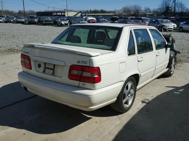 YV1LS537XW1529594 - 1998 VOLVO S70 T5 TUR WHITE photo 4