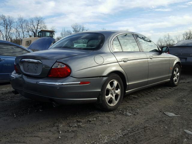 SAJDA01N72FM41439 - 2002 JAGUAR S-TYPE GRAY photo 4