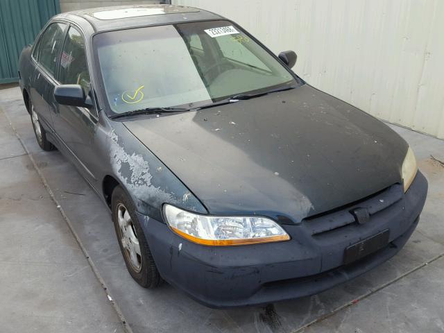 1HGCG6679WA215705 - 1998 HONDA ACCORD EX GREEN photo 1