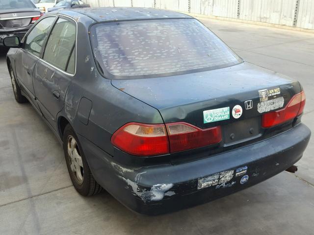 1HGCG6679WA215705 - 1998 HONDA ACCORD EX GREEN photo 3