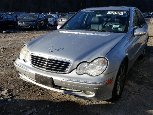 WDBRF40J34A552273 - 2004 MERCEDES-BENZ C 230K SPO SILVER photo 2