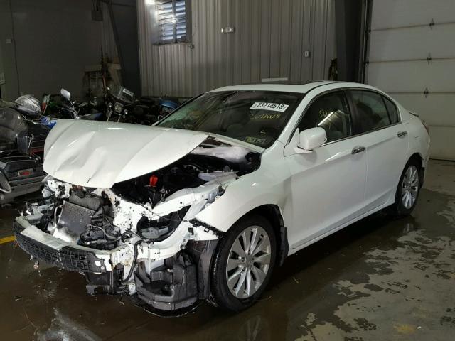 1HGCR2F85FA174095 - 2015 HONDA ACCORD EXL WHITE photo 2