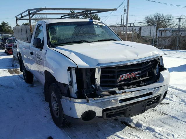 1GTHC24K97E512953 - 2007 GMC SIERRA C25 WHITE photo 1