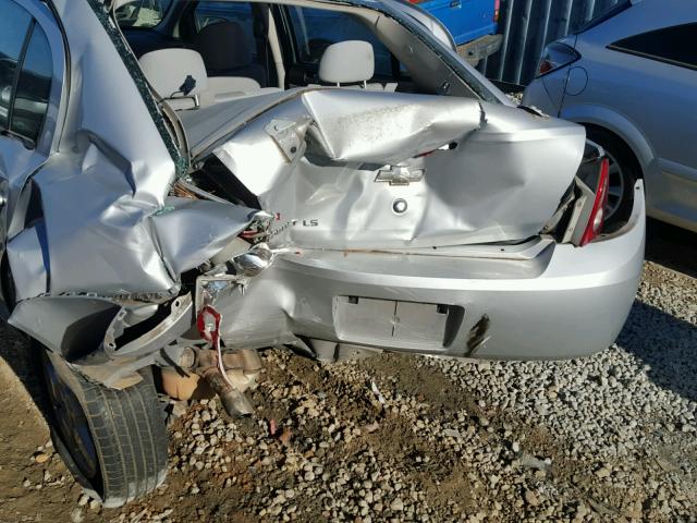 1G1AL52F457501278 - 2005 CHEVROLET COBALT LS SILVER photo 9