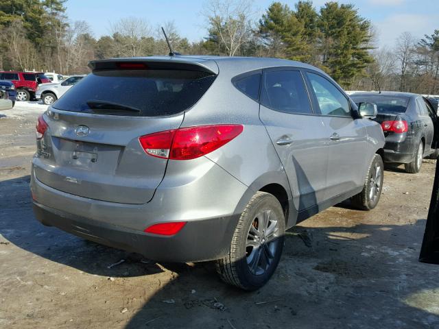 KM8JT3AF4FU101202 - 2015 HYUNDAI TUCSON GLS SILVER photo 4