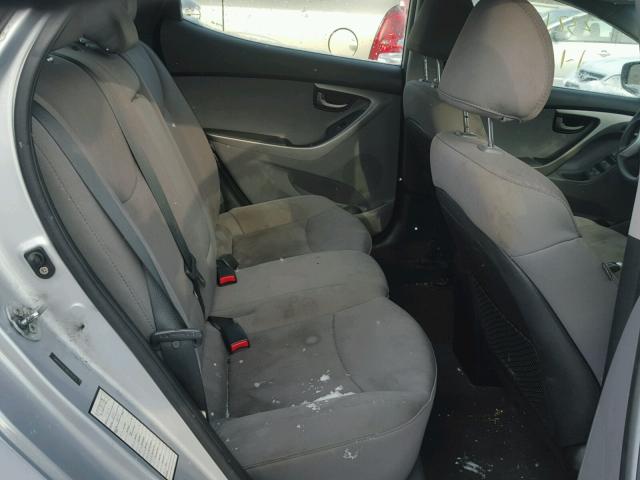 5NPDH4AE0BH032013 - 2011 HYUNDAI ELANTRA GL GRAY photo 6