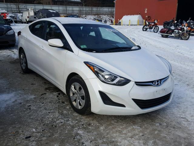 5NPDH4AE2GH788000 - 2016 HYUNDAI ELANTRA SE WHITE photo 1