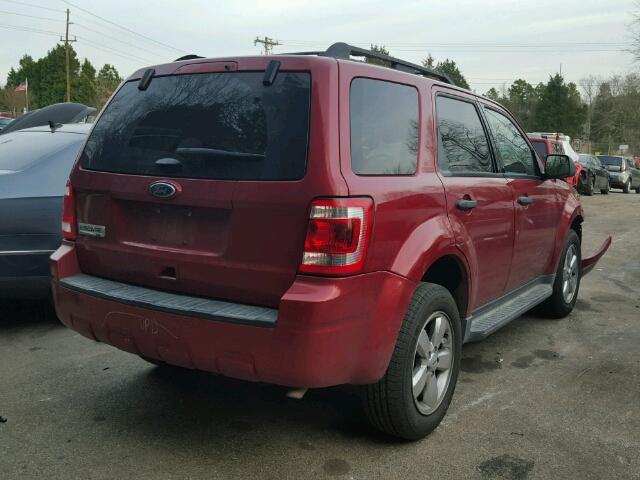 1FMCU0D70CKA98556 - 2012 FORD ESCAPE XLT RED photo 4