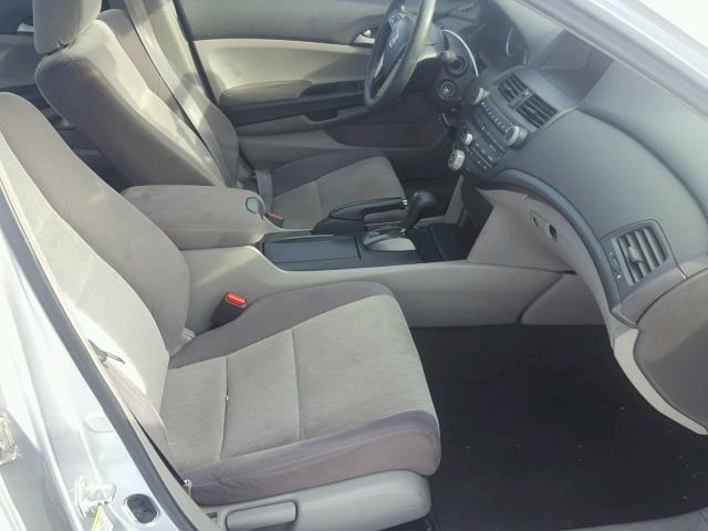 1HGCP26338A136362 - 2008 HONDA ACCORD LX SILVER photo 5