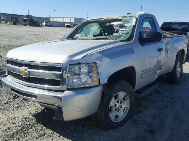 1GCNCSE00BZ423287 - 2011 CHEVROLET SILVERADO SILVER photo 2