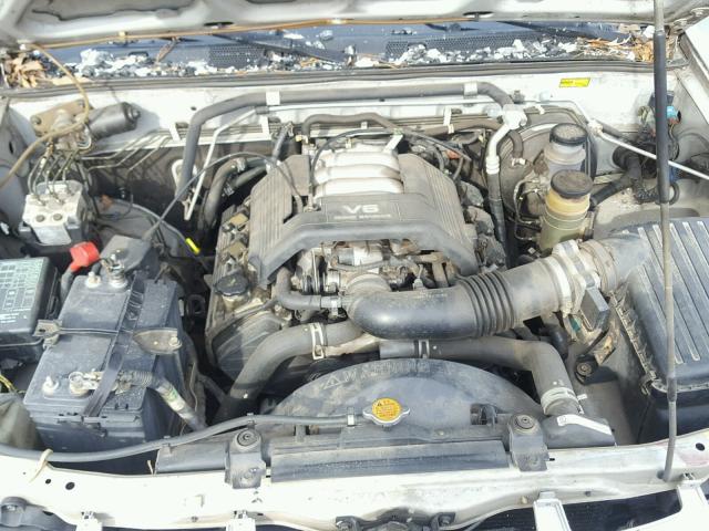 4S6CM58W1X4411243 - 1999 HONDA PASSPORT E SILVER photo 7