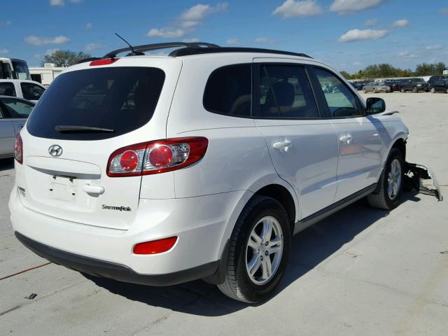 5XYZG3ABXBG048414 - 2011 HYUNDAI SANTA FE G WHITE photo 4