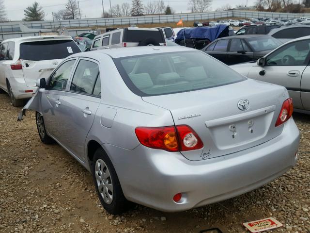 JTDBL40E399027883 - 2009 TOYOTA COROLLA BA SILVER photo 3