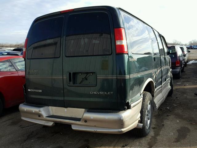 1GBFG15T751263297 - 2005 CHEVROLET EXPRESS G1 GREEN photo 4