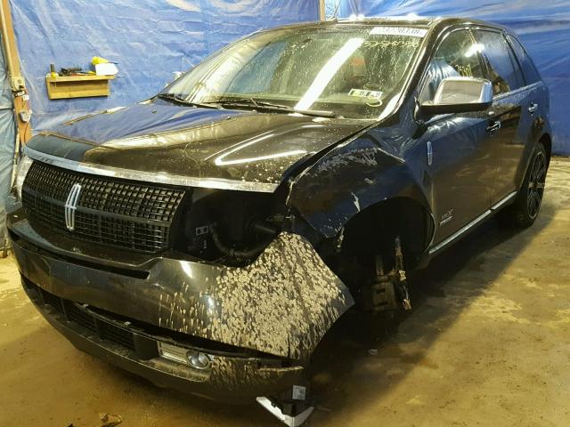 2LMDJ8JC9ABJ33619 - 2010 LINCOLN MKX BLACK photo 2