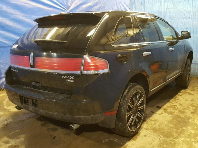 2LMDJ8JC9ABJ33619 - 2010 LINCOLN MKX BLACK photo 4