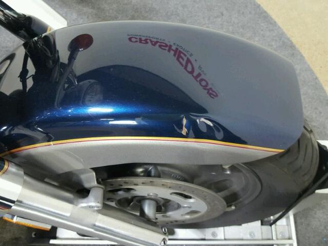 JKBVNKE186A000177 - 2006 KAWASAKI VN1600 E SILVER photo 14