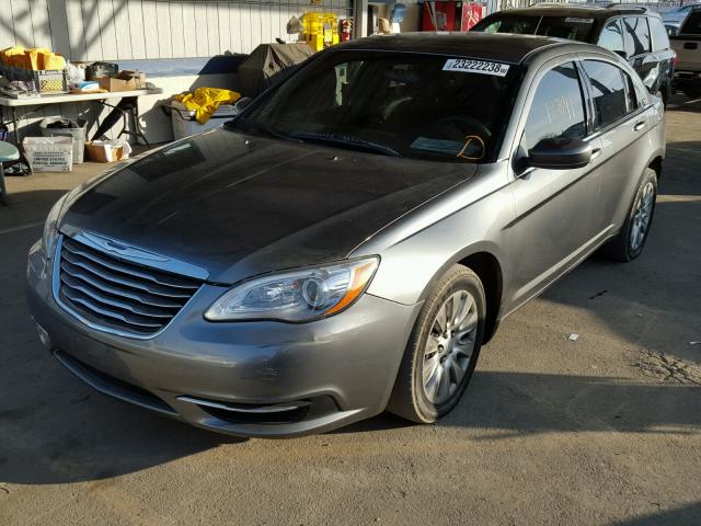 1C3CCBAB6DN642011 - 2013 CHRYSLER 200 LX GRAY photo 2