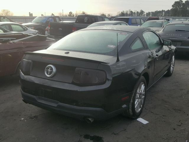 1ZVBP8AM2C5237551 - 2012 FORD MUSTANG BLACK photo 4