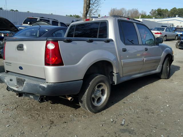 1FMZU67K65UA43596 - 2005 FORD EXPLORER S SILVER photo 4