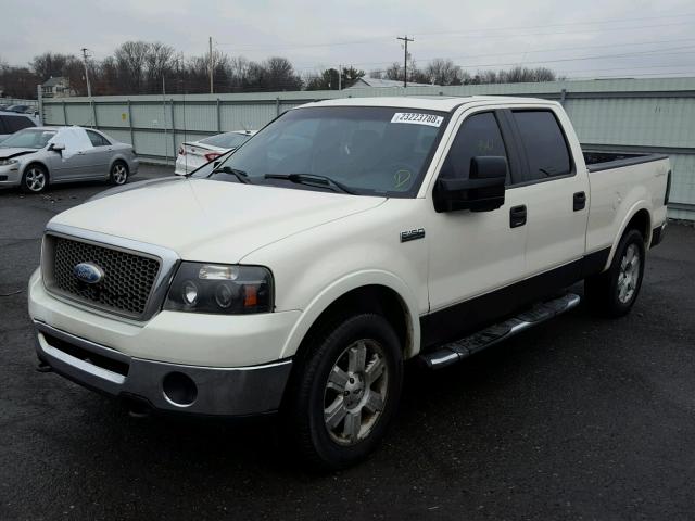 1FTPW14567FB56298 - 2007 FORD F150 SUPER CREAM photo 2