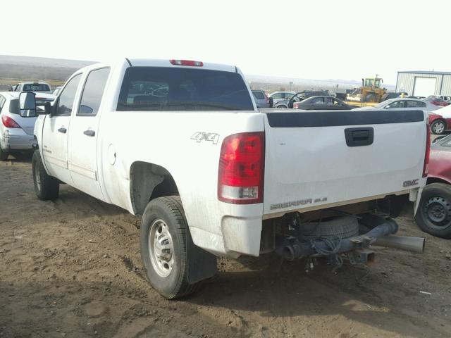 1GTHK23618F155075 - 2008 GMC SIERRA K25 WHITE photo 3