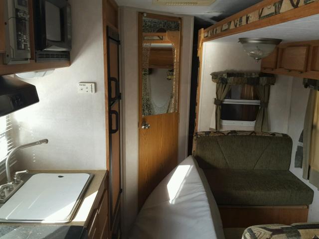 4X4TFLW217D093761 - 2007 FORETRAVEL MOTORHOME SHAMROCK BEIGE photo 6